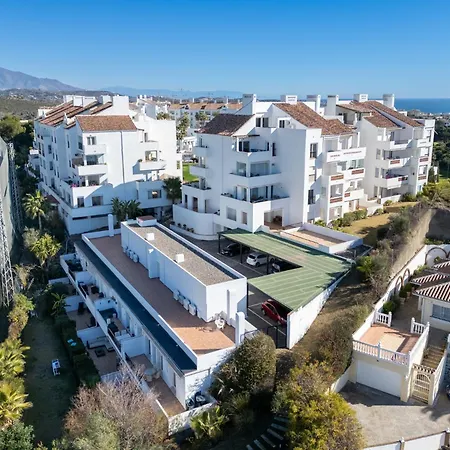 Lets In The Sun Golf Gardens Apartment